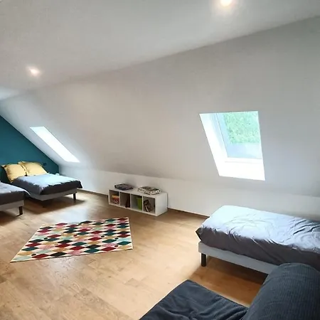 Pour 9 Personnes Avec Jardin A Proximite Du Puy Mary *